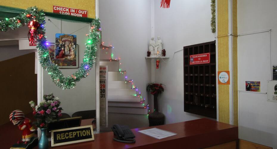 Hotel Redroof, Goa 4